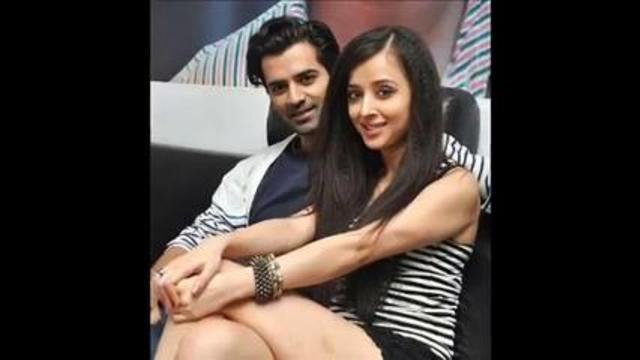 Барун Собти ( Арнав) и съпругата му