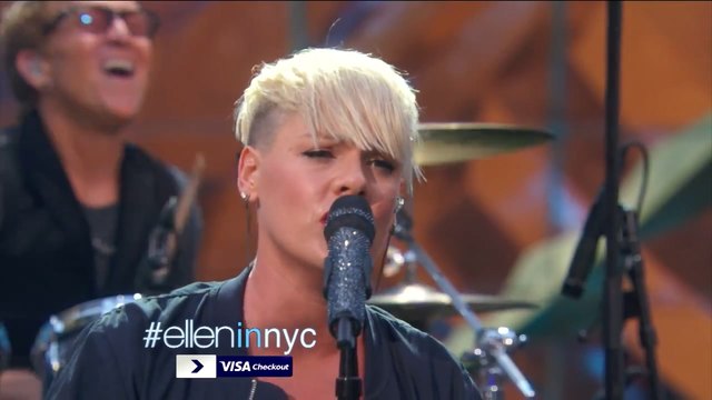 P!nk Performs &#39;Today&#39;s the Day&#39; ,2015