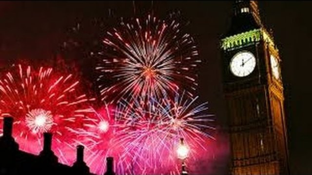 Лондон 2016 Нова година - Revellers treated to dazzling London NYE fireworks  2016 celebrations  Best Wishes 2016