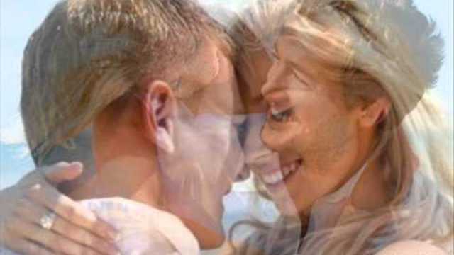 РЯДЫШКОМ СО МНОЙ автор сл ИГОРЬ АШУРОВ 2016