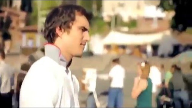 Валерий Палаускас  -  ДВЕ АЛЫЕ РОЗЫ