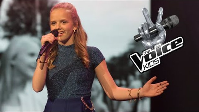 Esmée – A Moment Like This | The Voice Kids 2016 | De finale