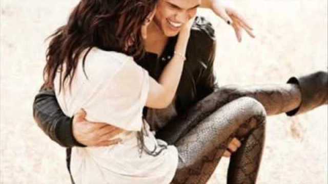 ИГОРЬ АШУРОВ   -   ВОТ И ВЕСЬ ОТВЕТ