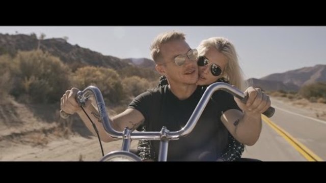 Major Lazer - Be Together feat. Wild Belle (Official Music Video)