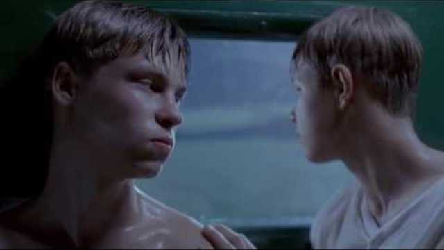 Группа   БУМЕР   -  " Полетят мотыльки над тайгой " .