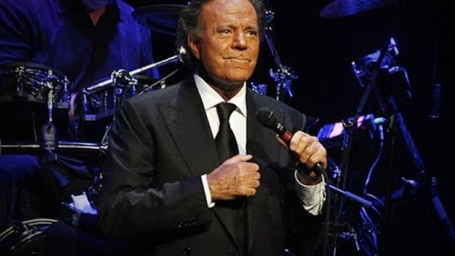 Julio Iglesias sus mejores canciones romanticas