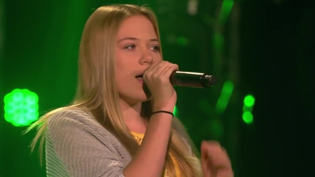 Christina Perri - A Thousand Years (Amely) - The Voice Kids - Blind Auditions - SAT.1