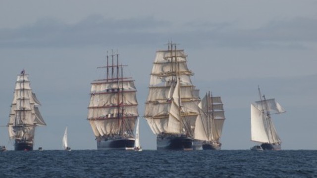 Парад на ветрилата във  Варненски залив - Десетки ветроходи  SCF Black Sea Tall Ships Regatta 2016