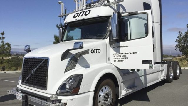 Камион без шофьор достави бира в щата Колорадо -Otto and Budweiser: First Shipment by Self-Driving Truck
