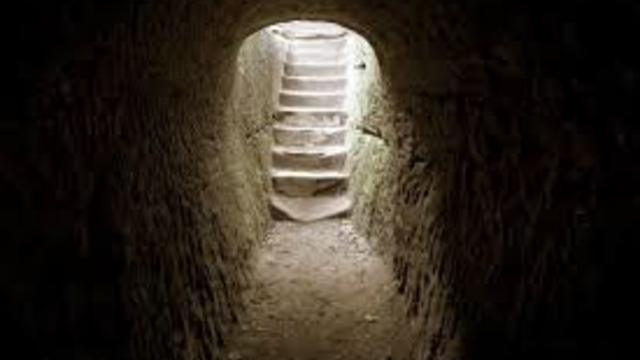 Отвориха гроба на Исус Христос в Ерусалим (ВИДЕО)  Video of the opening of the coffin of Jesus Christ.