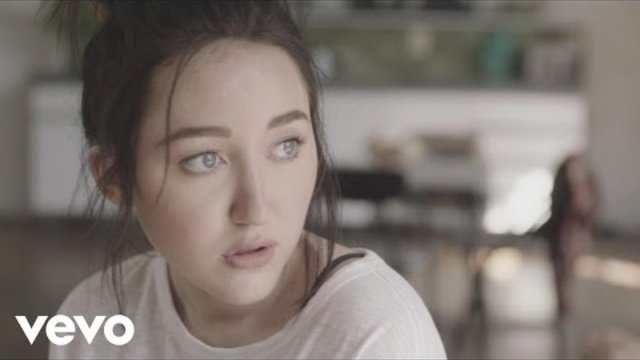 Noah Cyrus - Make Me (Cry) ft. Labrinth