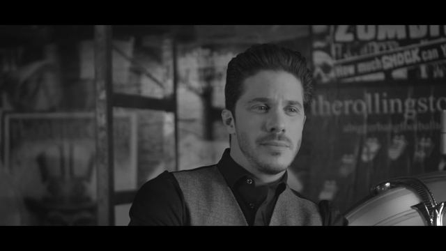 Премиера / Νίκος Οικονομόπουλος - Είναι Κάτι Λαϊκά  (2016 Official Music Video)