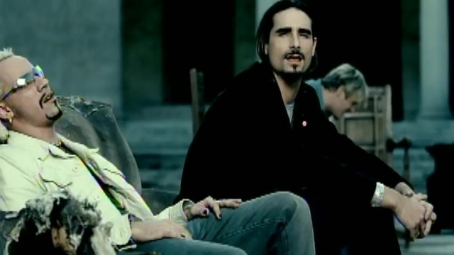 Превод / Backstreet Boys - Drowning _ 2001 Official Music Video