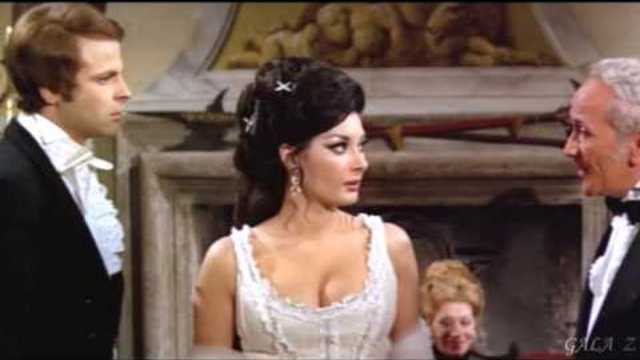 А. АКОПОВ  -  МАДАМ