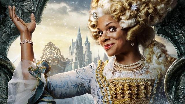 Одра МакДоналд е Мадам Гардероб " Красавицата и Звяра " плакат (2017) Garderobe - Beauty and the Beast character poster , motion