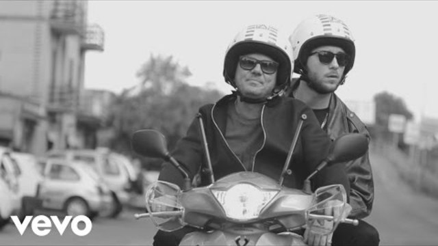 Gigi D'Alessio - Guaglione ft. Briga