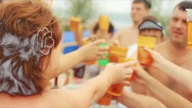 Надежда Стасюлевич   -   Давай придумаем любовь