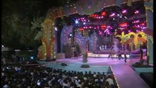 ÁNGELA CARRASCO   -  "BOCA ROSA"