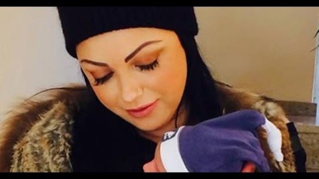 Виж бебето на Емануела само по ФЕН ТВ