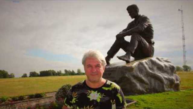 Валерий Сёмин   -  "Тюльпаны в краю Шукшина"