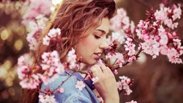 ВИА* КРАПИВА*  -   БЕЛОСНЕЖНАЯ ВИШНЯ