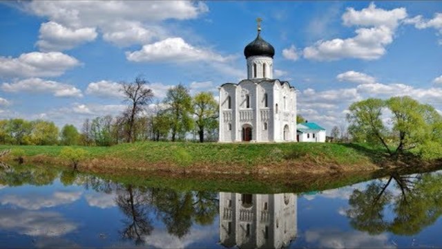 Гляжу в озера синие....С Днем России!