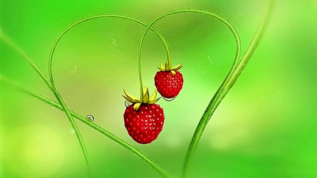 🌝Сладки летни  плодове - малини! ...🦋