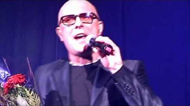 Валерий Палаускас  -   С ТОБОЙ СЕГОДНЯ МЫ ГУЛЯЛИ В САДУ