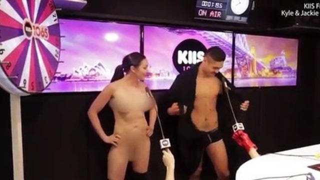 'Yeah I'll shag him!' Contestants agree to have sex on Naked Dating