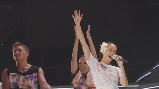 Амуро Наме 25-та годишнина живее в Окинава (част 2) Amurochan Amuro Namie Amuro 25-годишнина пенсиониране Okinawa Tetsuya Komuro Tetsuya Komuro