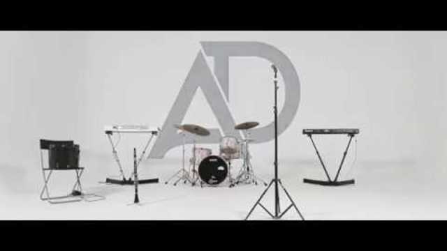 Аркадий Думикян  -  "Бокал вина"