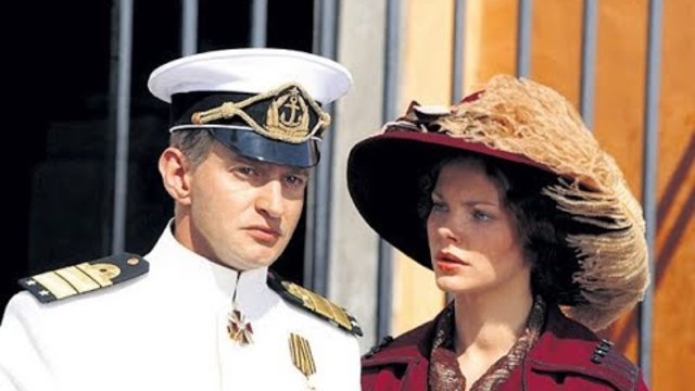 ЯНА ГРЕЙ   -  "МЫ ТОЛЬКО ЗНАКОМЫ"( Русский романс)