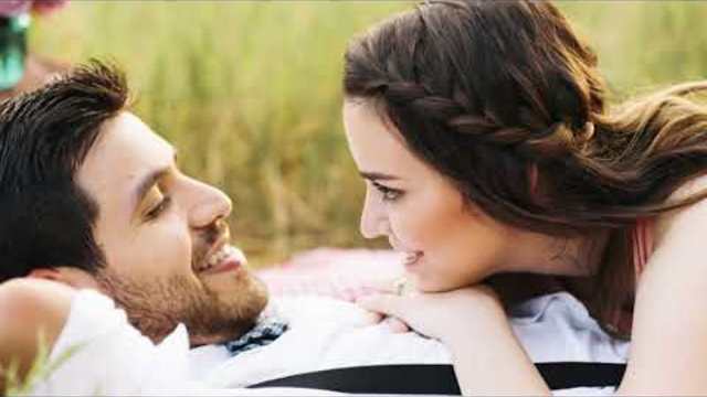 Таня Дяченко   -    Рядом с тобой я становлюсь Святой