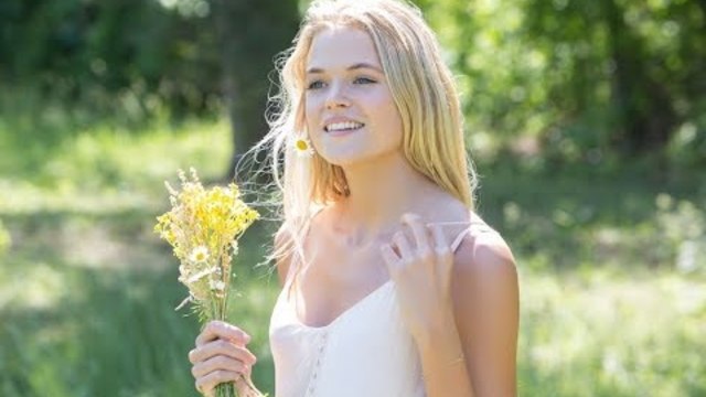 АЛЕКСАНДР ТЮРИН   -    АХ,ЭТА ПЕРВАЯ ЛЮБОВЬ