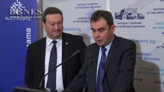 Бойчев: След като ББР стои зад купувача на ЧЕЗ, това означава, че и правителството стои зад Гинка
