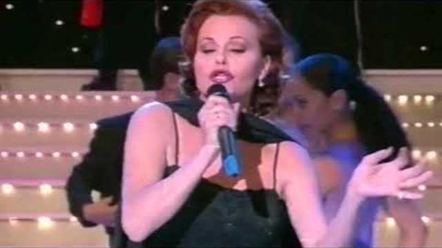 Rocío Durcal - A Media Luz