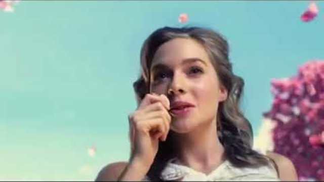 Эмиль Кадыров   -   ТЫ СЛЫШИШЬ, КАК ПОЮТ ЦВЕТЫ