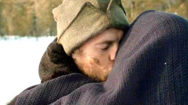 Гр.  После 11 и Хелависа -  Рядом быть.