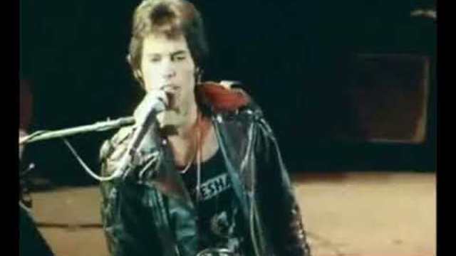 Queen - Don't Stop Me Now (VH1 Version)