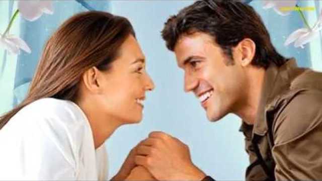 Валерий Власов  -   Никто тебя не любит так, как я!