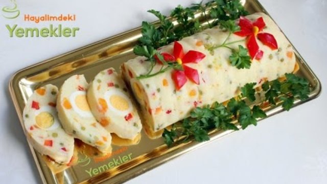 Kek Kalıbında Yumurtalı Patates Salatası