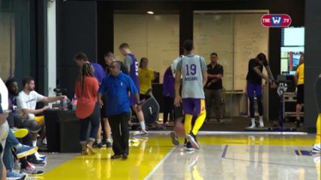 Джонът Уилямс говори за игра с Леброн Джеймс