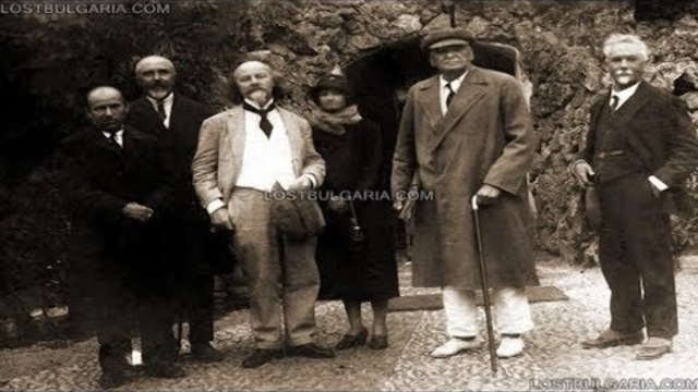 Изправени пред поредната тъжна годишнина