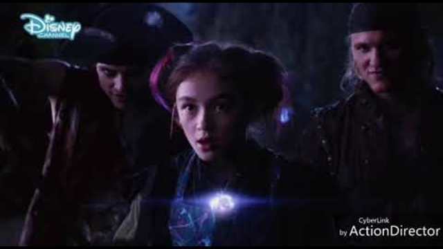 Наследниците 3 под морето на български език