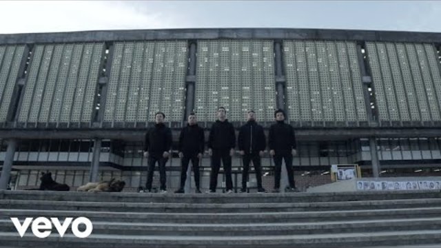 Pillanes - El Mundo Es un Lugar Tan Triste