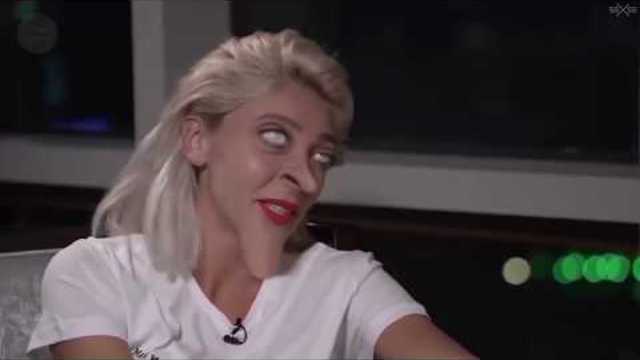 Визуальный ремикс  1( 55x55 – 15 СМ. Параллельный мир ) 1feat  Настя Ивлеева 1