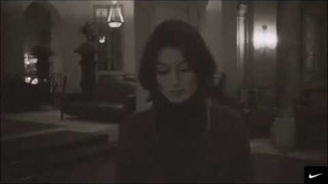 ДАВНО ЧУЖИМИ С ТОБОЙ МЫ СТАЛИ...