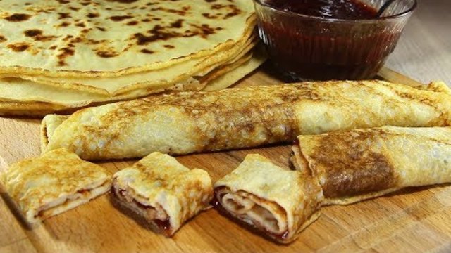 Палачинки с кисело мляко