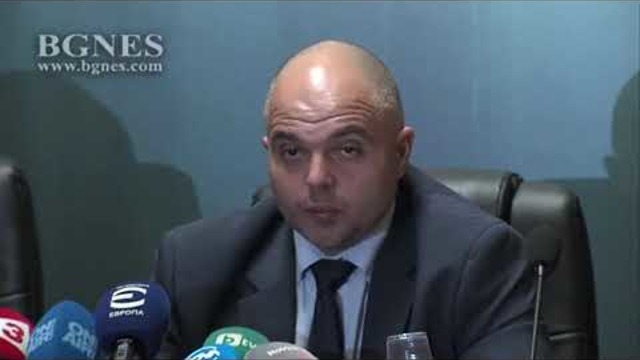 СДВР: Мъжът, застрелял приятелката си в „Надежда“, подал сигнал за психически тормоз срещу нея