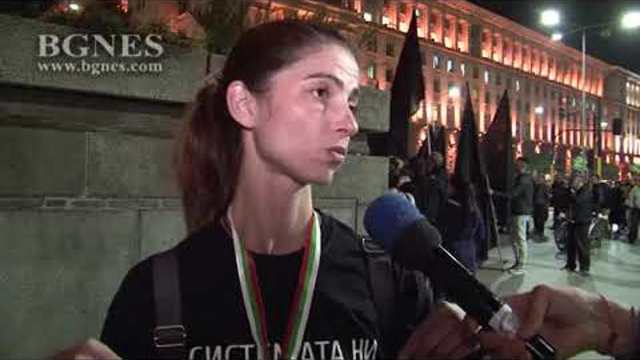 Мариана Попова подкрепи майките в протеста им